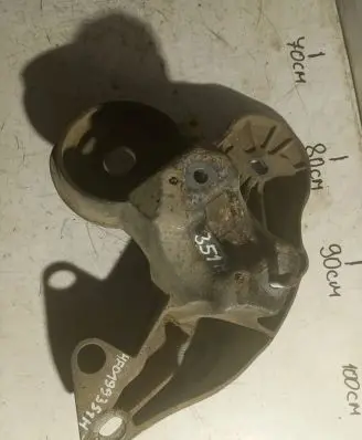 Audi A6 S6 C6 4F Engine mounting bracket 4F0199351H
