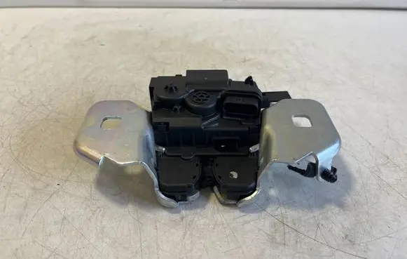 Porsche Taycan 9J1 Tailgate/trunk/boot lock/catch/latch 9J0827447B