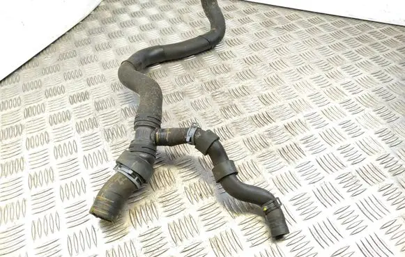 Skoda Fabia Mk2 (5J) Engine coolant pipe/hose 6R0122051AB ZD111010