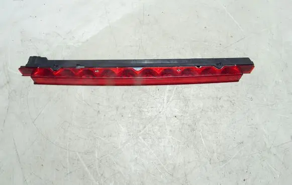 Audi A6 S6 C5 4B Third/center stoplight 4B0945097