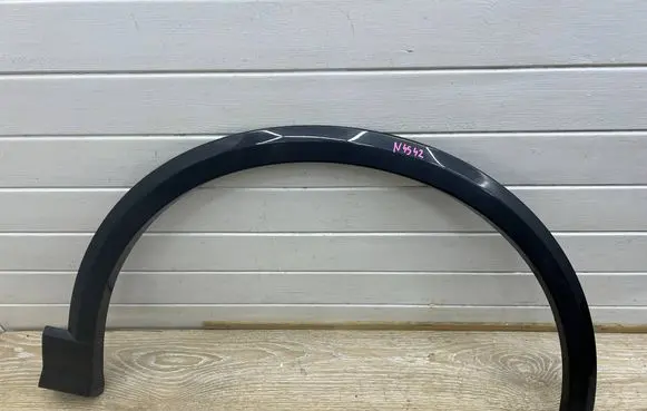 Front arch trim