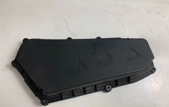 BMW 4 F32 F33 Fuse box cover 8509914 58650910