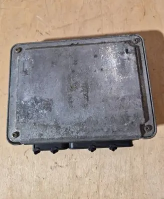 Volkswagen Bora Engine control unit/module 038906018BM 0281001846 28SA3729