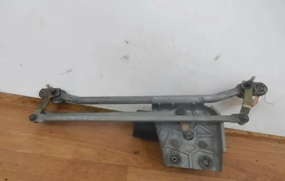 Ford Scorpio Front wiper linkage and motor