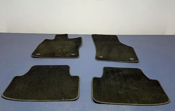Volkswagen Golf Sportsvan Front floor carpet liner 