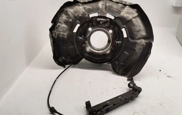 BMW X5M F85 Rear wheel hub 6857982