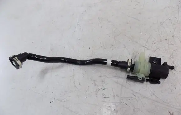 Volvo XC90 Fuel tank valve 32139918