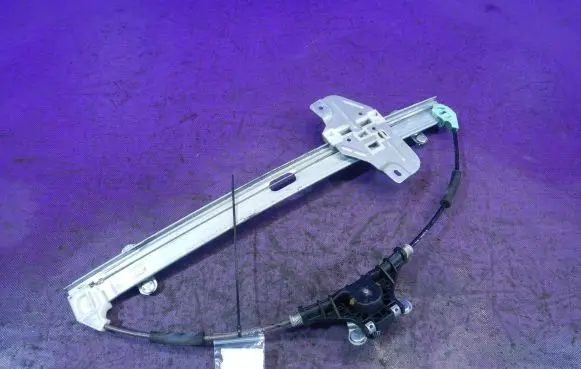 KIA Picanto Front door window regulator with motor