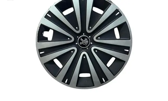 Peugeot Partner R15 wheel hub/cap/trim 9676970477 9676970577