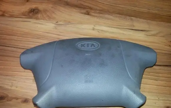 KIA Rio Steering wheel airbag 0k32a57k00a08