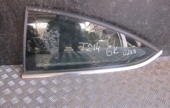 Mercedes-Benz C W204 Rear vent window glass 