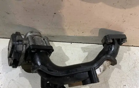 Citroen C4 I Picasso Throttle valve 9673534480