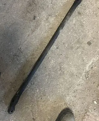 Mitsubishi Pajero Steering tie rod 