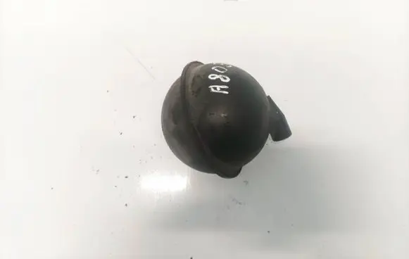 Vacuum air tank