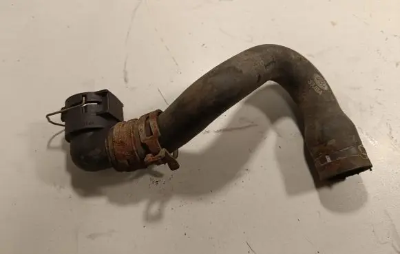 Land Rover Range Rover Sport L320 Engine coolant pipe/hose AH227752AC