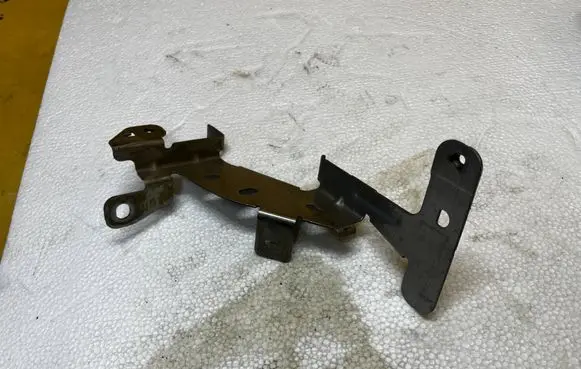 Ford Kuga III Engine mount bracket 5H209-P108D 5H209P108D
