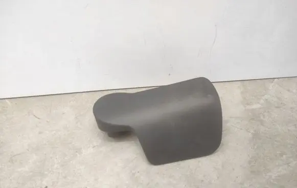 Audi A3 S3 8V Engine bonnet (hood) release handle 8T1823533