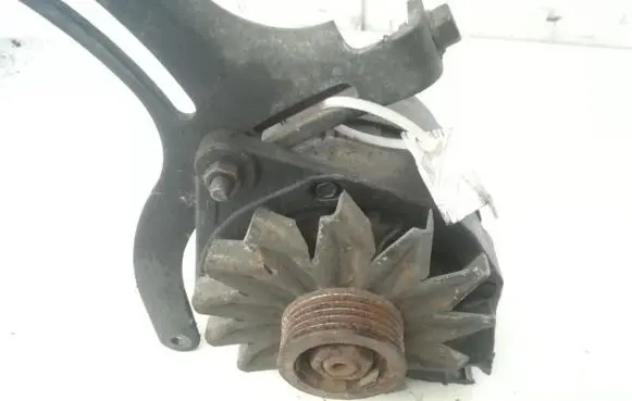Peugeot 605 Generator/alternator A14N132 2541189