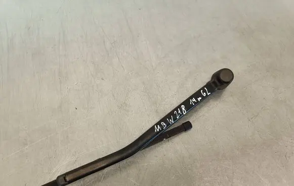Mercedes-Benz CLS C218 X218 Rear wiper blade arm 
