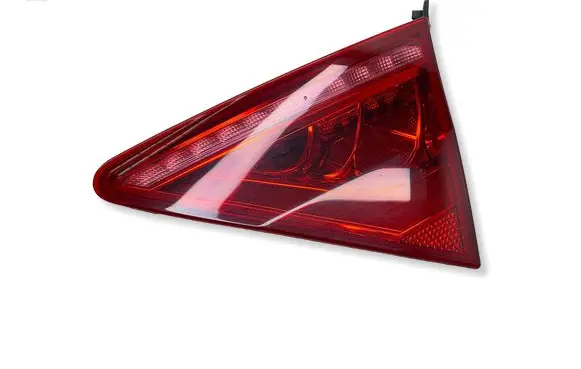 Audi A7 S7 4G Tailgate rear/tail lights 4G8945094