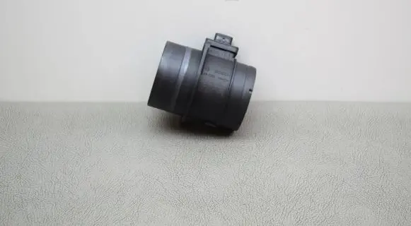 Volkswagen Jetta VI Mass air flow meter 03L906461A