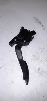 Subaru Legacy Accelerator throttle pedal 36010AG140 1988007120