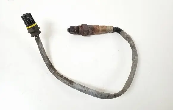 Mercedes-Benz C W203 Lambda probe sensor A0015405017