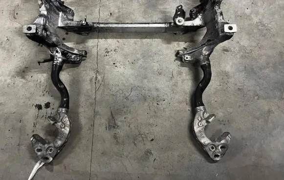 Porsche Cayenne (9Y0 9Y3) Front axle beam 4M0399315T