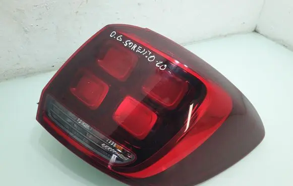 Rear/tail lights