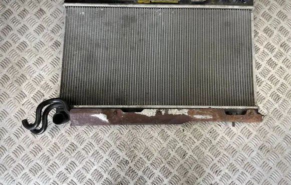 Coolant radiator