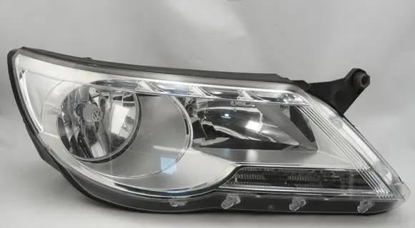 Volkswagen Tiguan Headlight/headlamp 5N1941032R 1ED247038