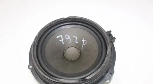 Jaguar XF X250 Rear door speaker AW9318808FC