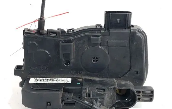 KIA Sportage Front door lock 81310-3U000