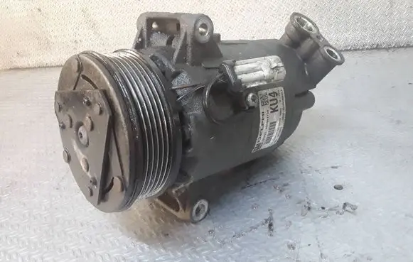 Opel Zafira B Air conditioning (A/C) compressor (pump) 9986181 401351739
