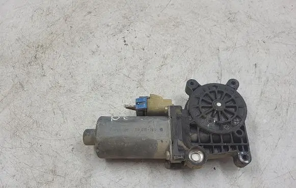 Mercedes-Benz ML W163 Rear door window regulator motor 