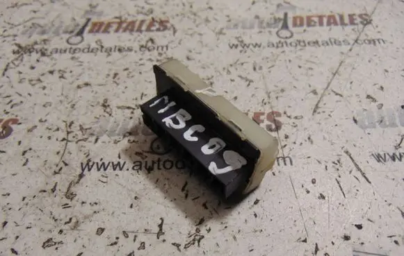 Mercedes-Benz C W204 Other relay 0045467540