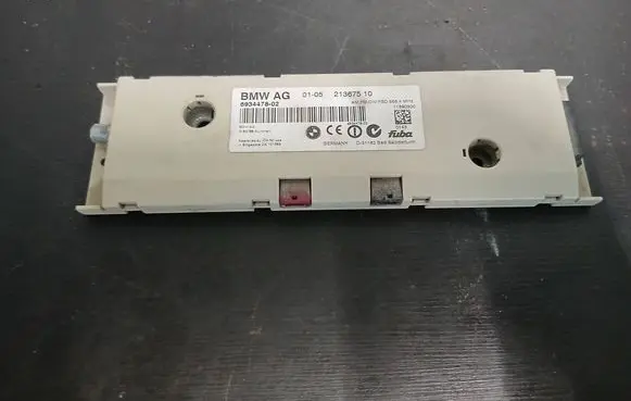 BMW 5 E60 E61 Aerial antenna amplifier 6934478 21367510