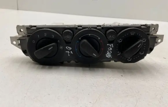 Ford Focus C-MAX Climate control unit 3M5T19980AD 69607320