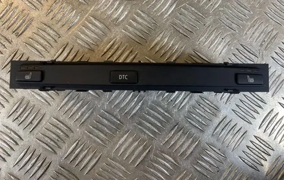 BMW 5 E60 E61 Seat heating switch 6952470 392793 13580354