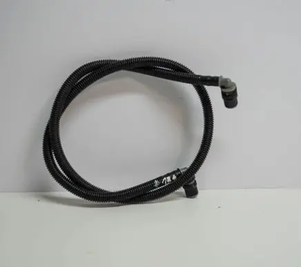 BMW X4 F26 Windshield washer fluid hose 