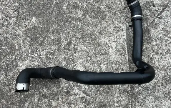 Mini Cooper Countryman R60 Intercooler hose/pipe 8512206 851220604 CZ14013010