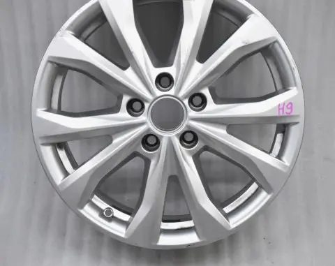 Volkswagen Caddy R17 alloy rim 