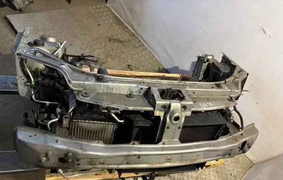 Dacia Logan II Front piece kit 