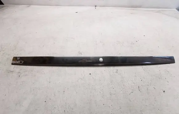 Opel Vectra C Tailgate trim 09177067