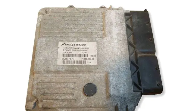 Fiat Grande Punto Engine control unit/module ECU 51843361 MJD6F3PI HW04P