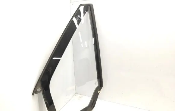 Ford Transit Front door vent window glass four-door YC15V21419 43R00003