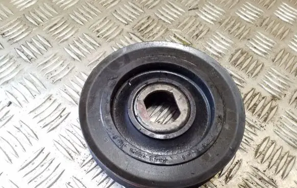 Nissan X-Trail T31 Crankshaft pulley