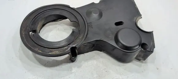 Volkswagen Tiguan Timing belt guard (cover) 04L109147D