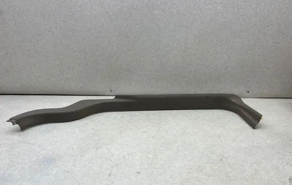 Volvo XC70 Front sill trim cover 1882