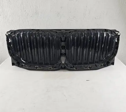 BMW X5 G05 Intercooler air guide/duct channel 22677510